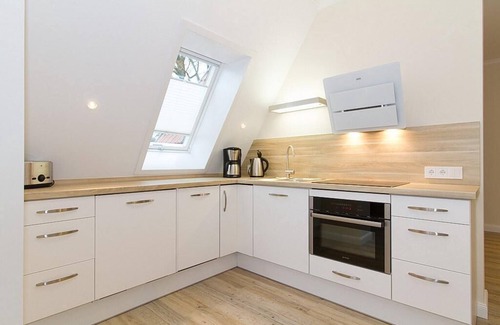 Ostseebad Kuhlungsborn Apartment | Exklusives, Hochwertiges Ferienapartment mit Zwei Balkonen - nur 60 m zum Strand