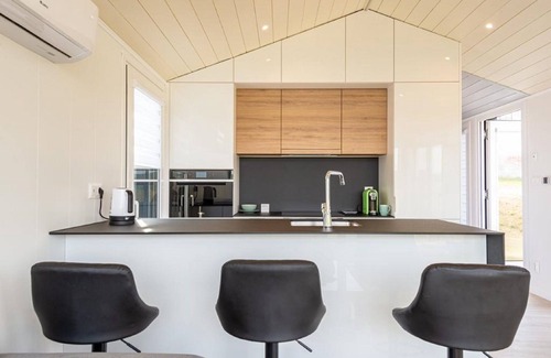 Thaya Apartment | Exklusive Lodge mit Großem Garten