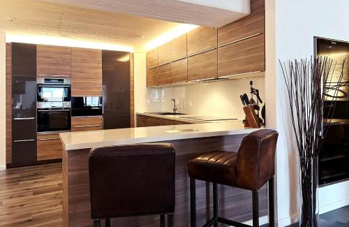 Hammerbrook Apartment | Exklusives Hafen-Appartement mit Whirlpool, mit Wasserblick, City-Nah & eigenem Parkplatz