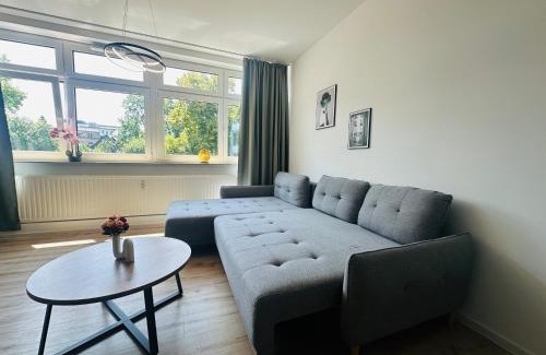 Recklinghausen Apartment | Exklusives Studio - Zentral Innenstadtlage - Kostenloser Parkplatz - Aufzug - Modern für bis zu 4 Personen - Smart Home