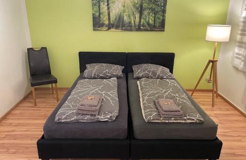 Stadtilm House | Exklusives Zimmer mit geteiltem Bad und Küche OM