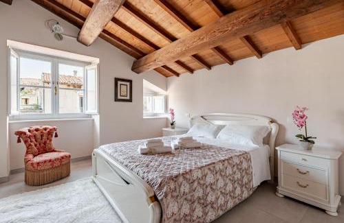 L'Aquila Apartment | EXLUSIVE DOLCEVITA PALAZZO PICALFIERi