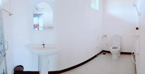 Pottuvil Hotel | Exotic Beach Hotel