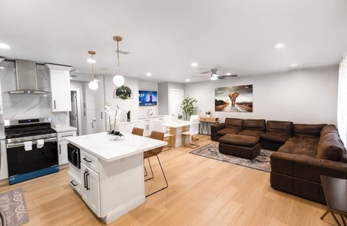Lemon Grove House | Exotic home 2bed 1 bath adams street