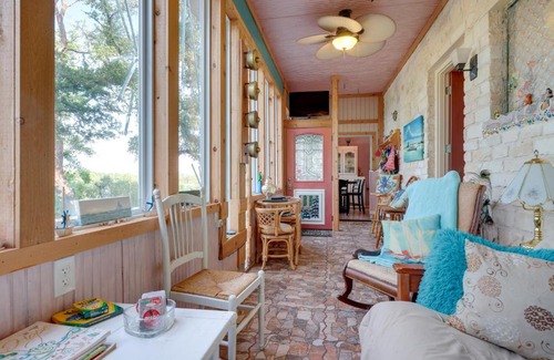 Canyon Lake House | Exotic Home with Patio and Grill Walk to Canyon Lake!