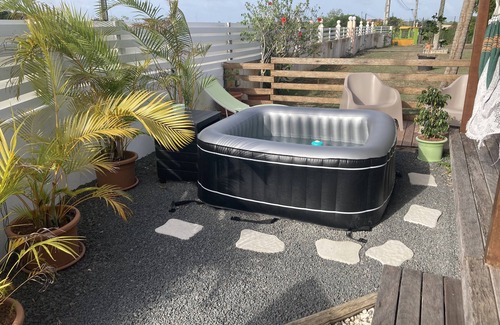 Petit-Canal House | EXOTIC WOODEN BUNGALOW IN THE COUNTRY