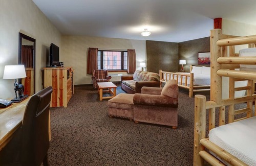 Sioux City Hotel | Expanded King Bunk Bed, Stoney Creek, Sofa Bed, Living Room | 2 Units