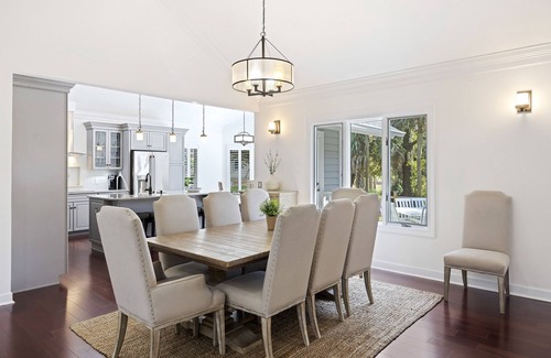 Vanderhorst Plantation House | Expansive 5 bed on Kiawah behind 2nd Gate, Golf Views