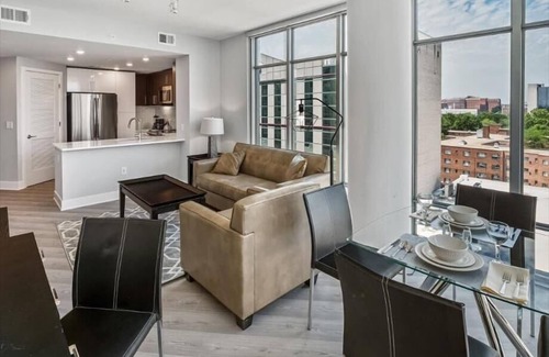 Woodmont Triangle Apartment | Expansive Bethesda View | FTC Windows+outdoor amenities| DC Closeby