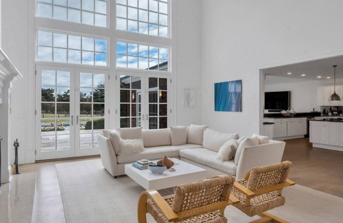 Bridgehampton House | Expansive Bridgehampton Estate on almost 3 acres, Private Pool and Tennis,.