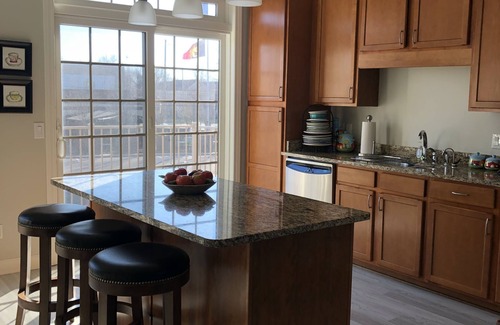 Birmingham Condo | Expansive, Bright Condo with Volume Ceilings. Extra office, conference room.