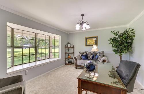 Fayetteville House | Expansive Fayetteville Retreat 11 Mi to U of A!