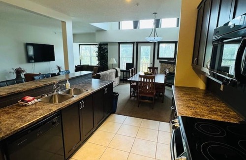 East Kootenay Condo | Expansive Fernie Penthouse | Heated Pool & Jacuzzi