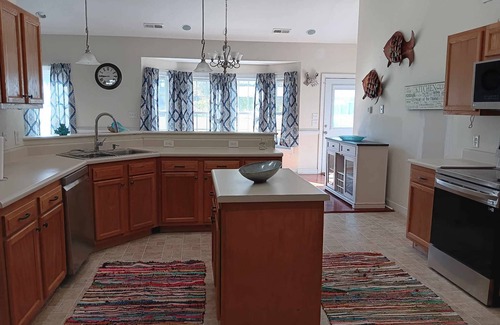 Westgate House | Expansive haven nestled in a serene country setting!