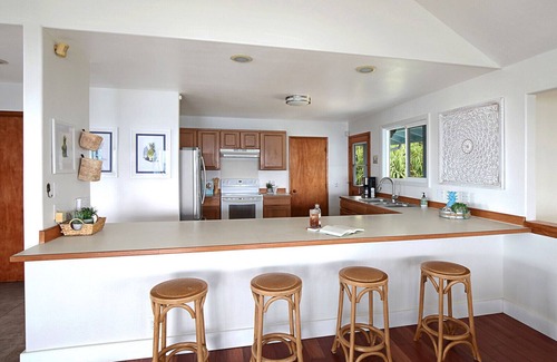 Anahola House | Expansive Ocean Views and a Few Steps to the Beach