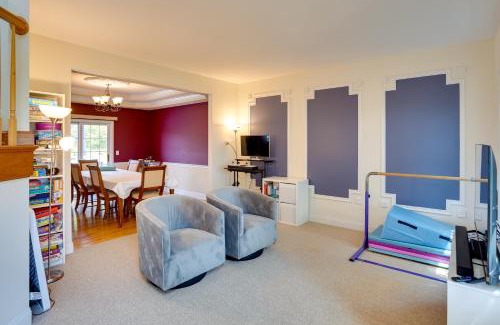 East Greenbush House | Expansive Upstate Home with Home Theater!