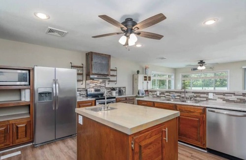Barnett House | Expansive Waterfront & Large Dock