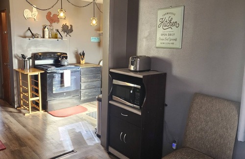 Augusta House | Experience Augusta charm in our spacious 3-bedroom retreat