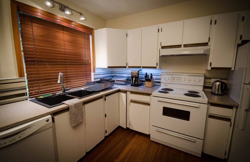 Langford Apartment | Experience beautiful Goldstream Park from within.