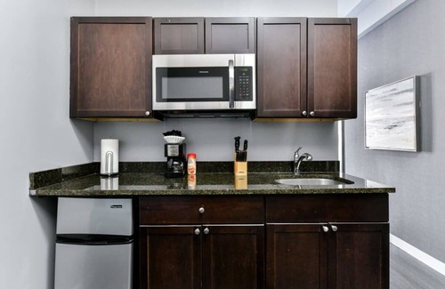 Downtown Boston Apartment | Experience Boston At It’s Finest!