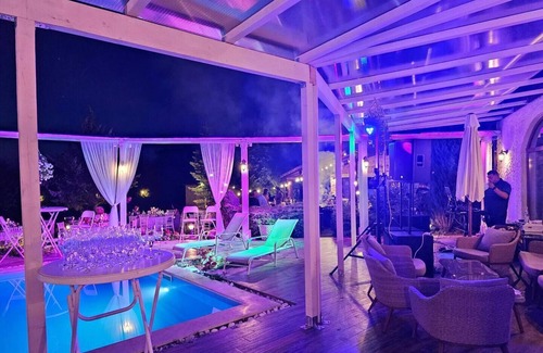 Tunari Villa | Experience Casa Serafim, a Private Oasis of Elegance and Tranquility
