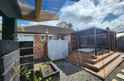 Titirangi Apartment | Experience Comfort in Our 3-Bedroom Family Home