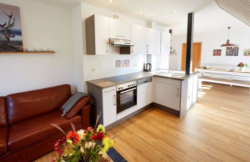 Lutzhorn House | Experience country and be happy in the north of Hamburg - garden villa with 11 beds