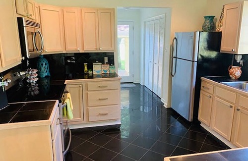 Riesel Other | Experience Elm Lake Ranch. Close to Waco, Magnolia Silos and Baylor.