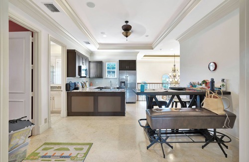 Jupiter House | Experience island living at its finest in this private Jupiter River Estate