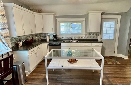 Kentwood House | Experience Kentwood charm