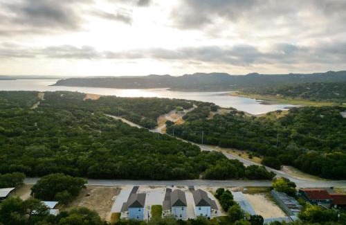 Canyon Lake House | Experience Lake Solace