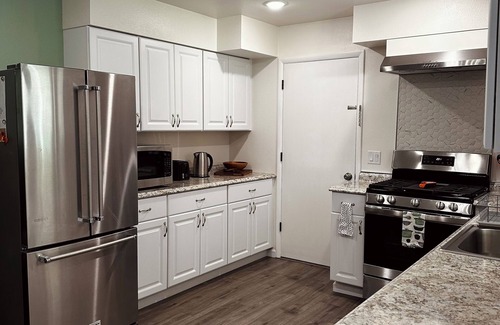 Carson City House | Experience Lake Tahoe just a 20-min drive away