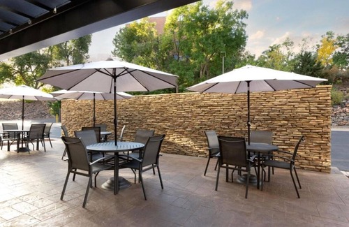Lakewood House | Experience Lakewood, Denver, and the Rocky Mountains