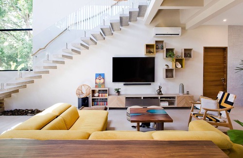 Esterillos Este Villa | Experience luxury at Villa Assinie's tropical beach paradise in Esterillos Este!