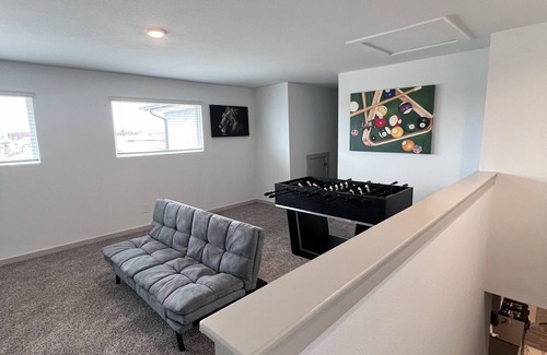 Iowa Colony House | Experience luxury and comfort in Rosharon: A modern 2-story House