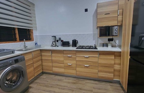 Mallam Apartment | Experience Luxury Livingnat McCarthy Hill Court
