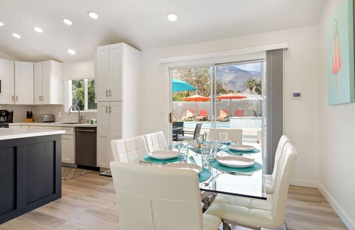Little Tuscany House | Experience Modern Luxury at Desert Hideaway