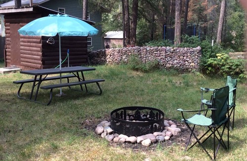 Whitefish Cabin | Experience Montana, 12 minutes Glacier National Park
