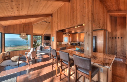 Sea Ranch House | Experience ocean front living at its finest!