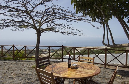 Guia de Isora Cottage | Experience Organic Farm Stay at Restored Estate Finca Las Dulces in Be