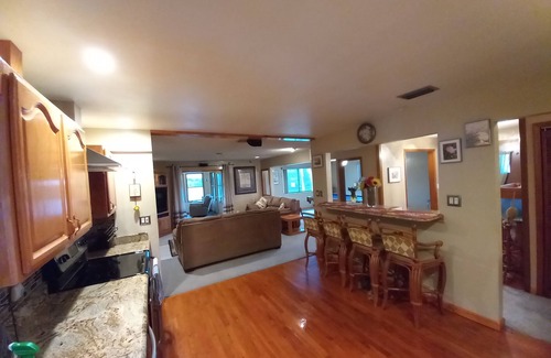 Ormond Beach House | Experience Ormond Beach living near Daytona Speedway