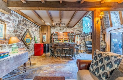 Schooleys Mountain House | Experience Premier Fishing and Historic Charm