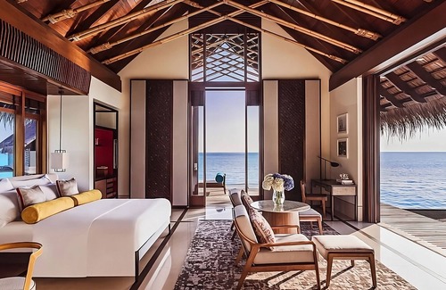 Reethi Rah Hotel | Experience Soothing Moments & Luxury! Balcony w/Sea View, Private Beach