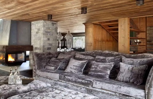 Le Lavancher Ski Chalet | Experience Sheer Luxury IN Chamonix With AN Octagonal Pool