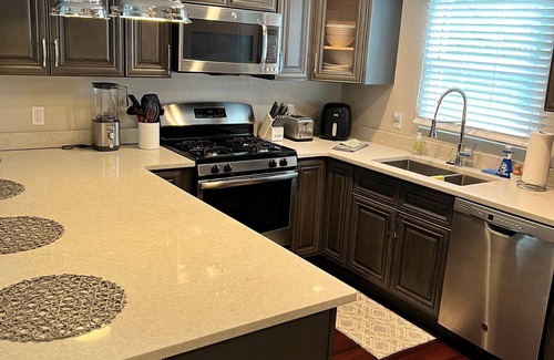 St. Petersburg - Clearwater Apartment | Experience the Best of Downtown St. Pete!
