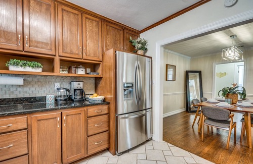 Oak Cliff House | Experience the best of Dallas-Near Bishop Art and DT Dallas.