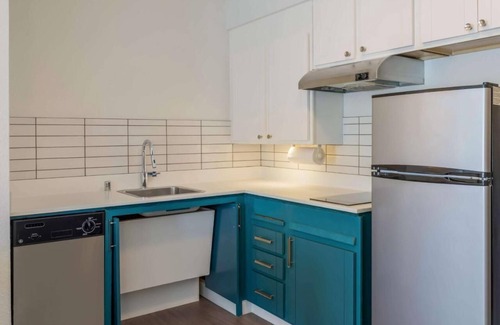 Acres Green House | Experience the Best! With Free Breakfast, Outdoor Pool, Pets Allowed!