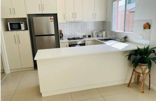 Wagga Wagga Apartment | Experience the city lights in this central CBD abode!