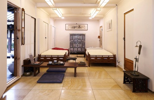Gahoe-dong House | Experience the elegance of Korean culture