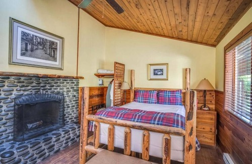 Downtown Cannon Beach Hotel | Experience the Magic of the Coast with Beach Access Nearby!